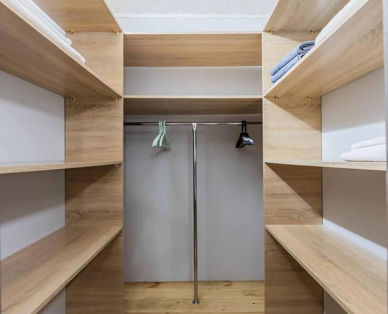 Двухуровневая Квартира Kiew Apartment